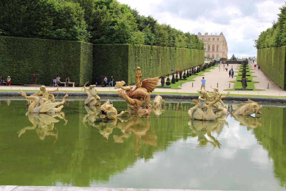 Versailles: Garden Private Guided Tour & Palace Entry Ticket - Architectural Marvels