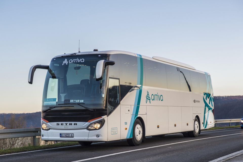 Zagreb: Bus Transfer From/To Rijeka - Checking Availability