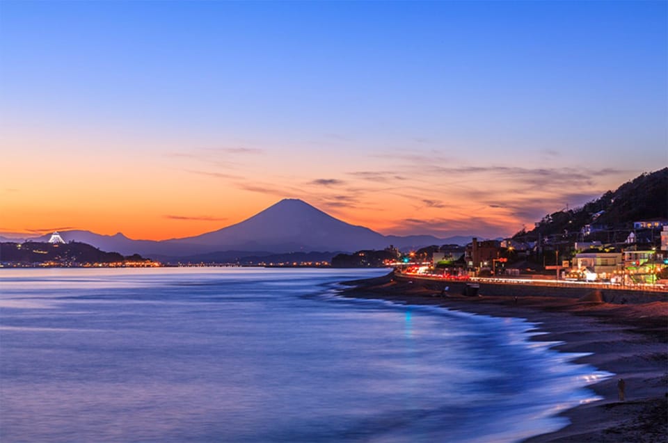 1-Day Trip: Kamakura City (Enoshima/Shonan/Beach) - Gourmet Attractions and Cafes