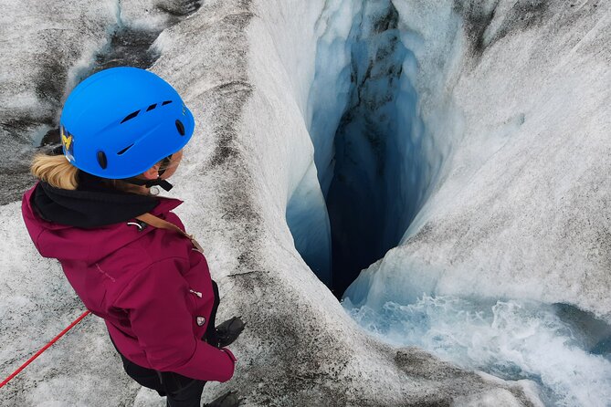 Adventurous Vatnajökull Glacier Exploration - Full Day Hike - Preparing for the Hike