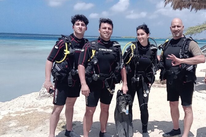 Aruba PADI Scuba Diving Program Non Certified Divers - Booking and Reservation Details