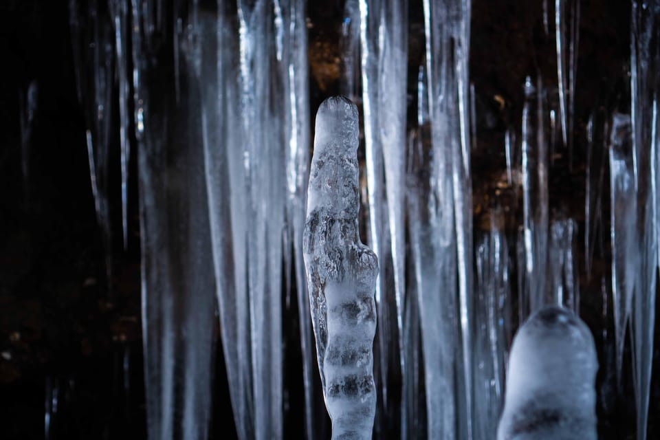 Bamboo Ice Cave Snowshoe Tour Review - Bamboo Ice Formation Details