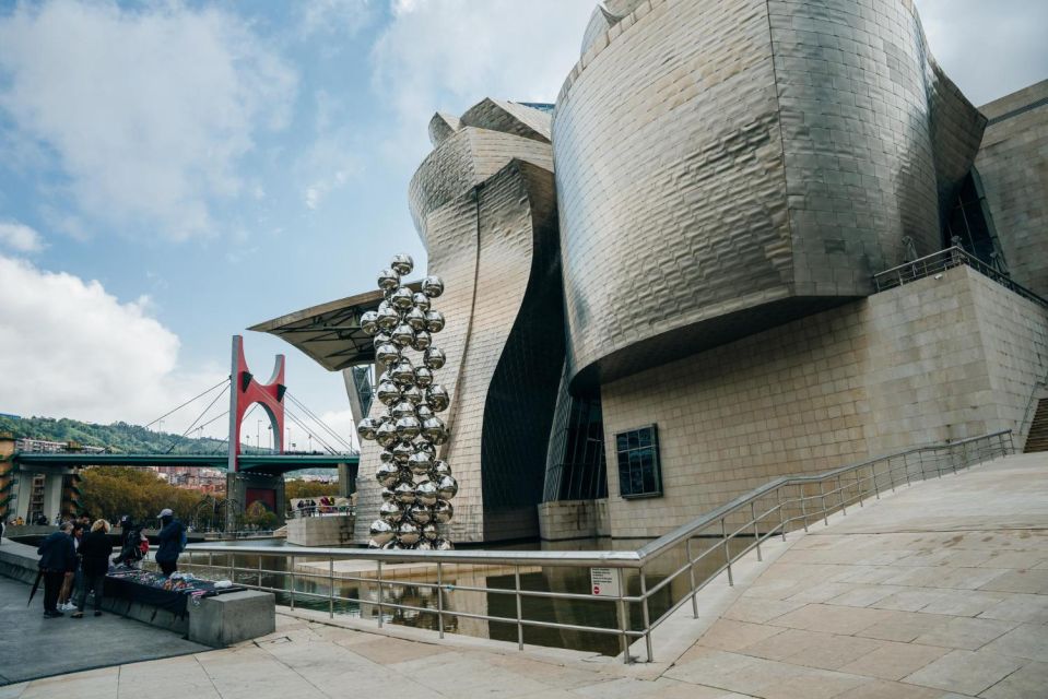 Bilbao: Insta-Perfect Walk With a Local - Things To Known