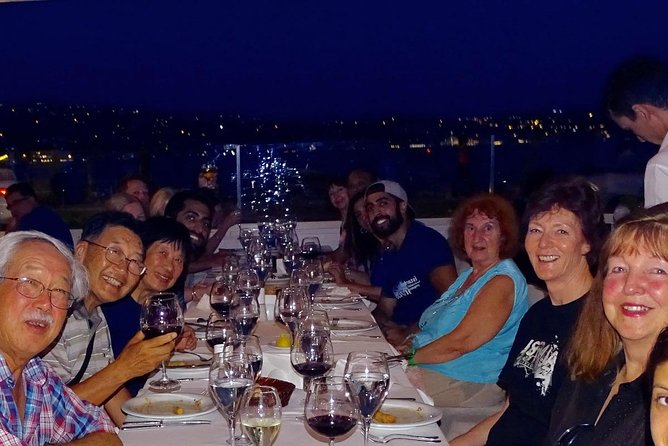 Bosphorus Dinner Cruise With Folk Dances and Live Performances - Live Entertainment Lineup