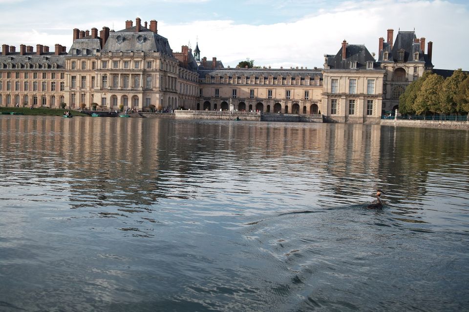 Fontainebleau: Fontainebleau Palace Private Guided Tour - Journey Through French Monarchy