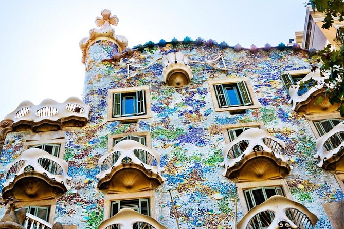 Gaudí Private Tour With Sagrada Familia and Casa Batlló - La Pedrera (Casa Milà)