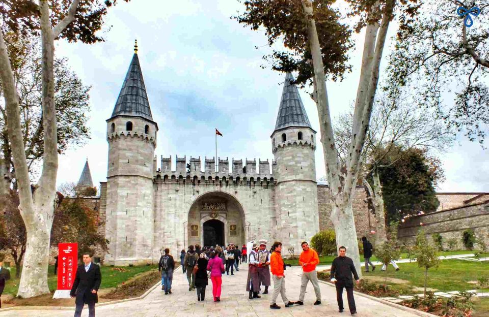 Istanbul: Topkapi Palace Guided Tour - Topkapi Palace Galleries