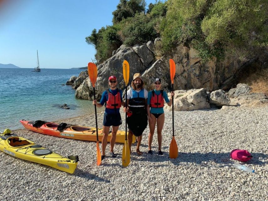 Lefkas, Nydri: Kayaking Day Trip to Scorpios and Meganisi - Meeting Point and Customer Feedback