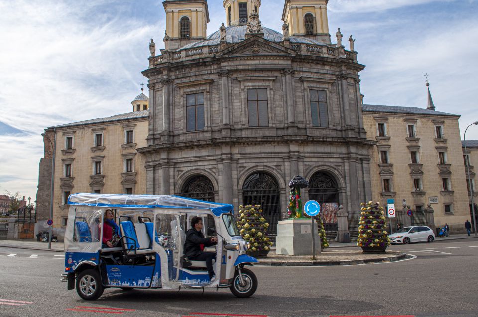 Madrid: Electric Tuk Tuk City Tour With Barrio De Las Letras - Booking and Availability