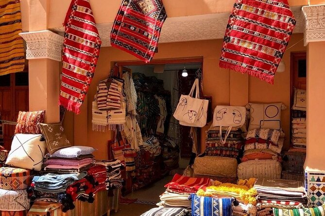 Marrakech: 3-Hour Colorful Souks Tour - Exploring the Atlas Mountains