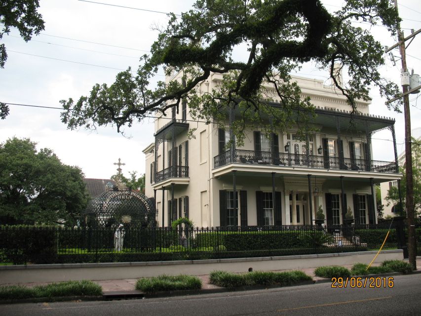 New Orleans: Garden District Walking Tour - Frequently Asked Questions