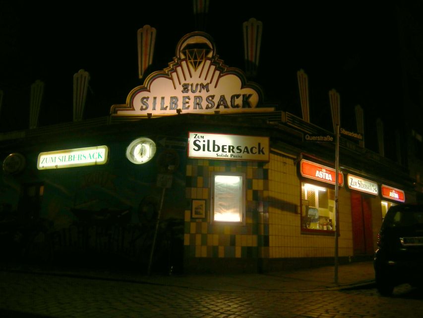 Nightwalk De Luxe St. Pauli, Red Light District and Culture - Hans-Albers-Platz and Pub Culture