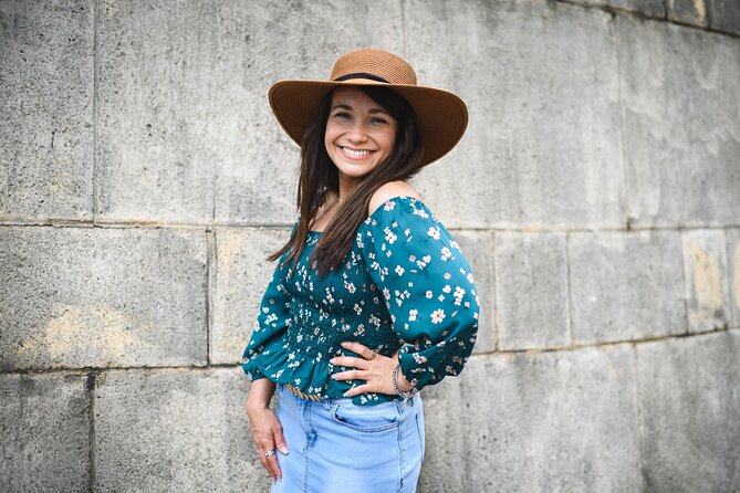 Photography and Historical Walking Tour in Old San Juan - Group Size