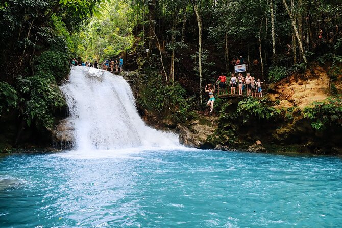 Private Tour From Falmouth to Ocho Rios Blue Hole and Beach - Exploring the Blue Hole