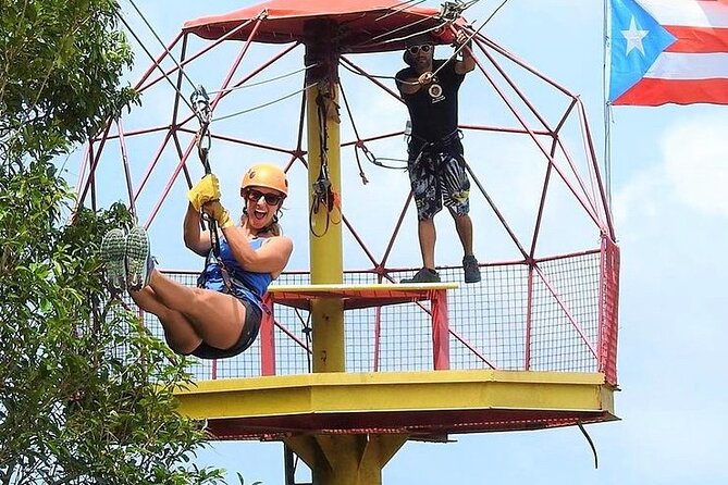 Rainforest Zipline in Foothills of the National Rainforest - Appropriate Clothing and Gear