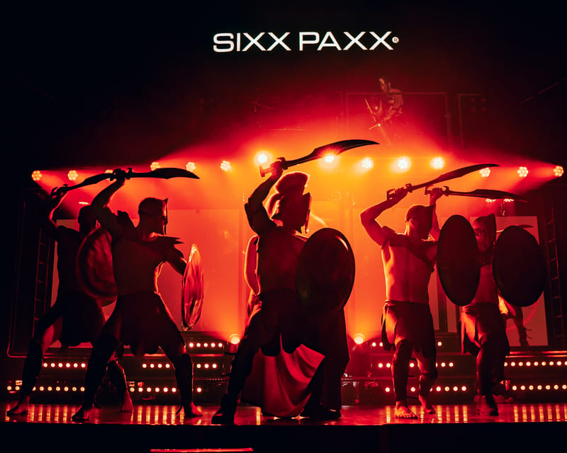 SIXX PAXX Theater Hamburg - World-Class Performer Profiles