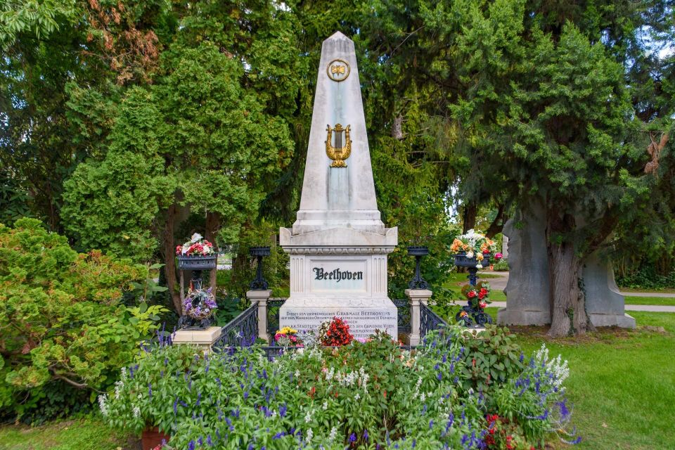 Vienna Central Cemetery Walking Tour With Transfers - Transfer Time Variation