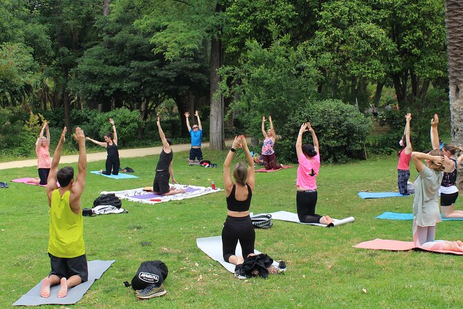 Yoga at María Luisa Park in Seville - Park and Nature Setting