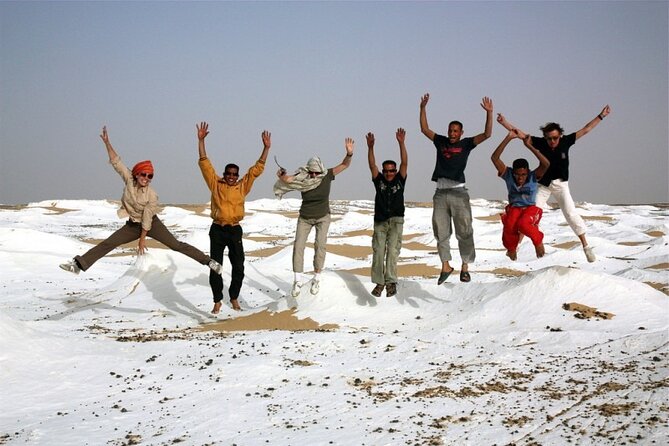 2 Day Bahariya Oasis White Desert Tour - Discovering the White Desert