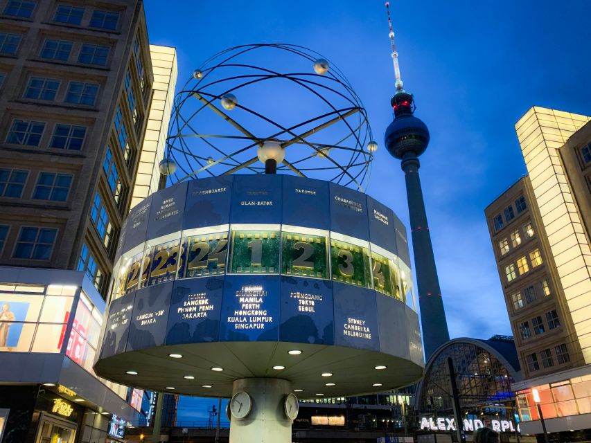 Berlin: Evening Sightseeing Tour by Bus With Live Commentary - Securing Your Spot