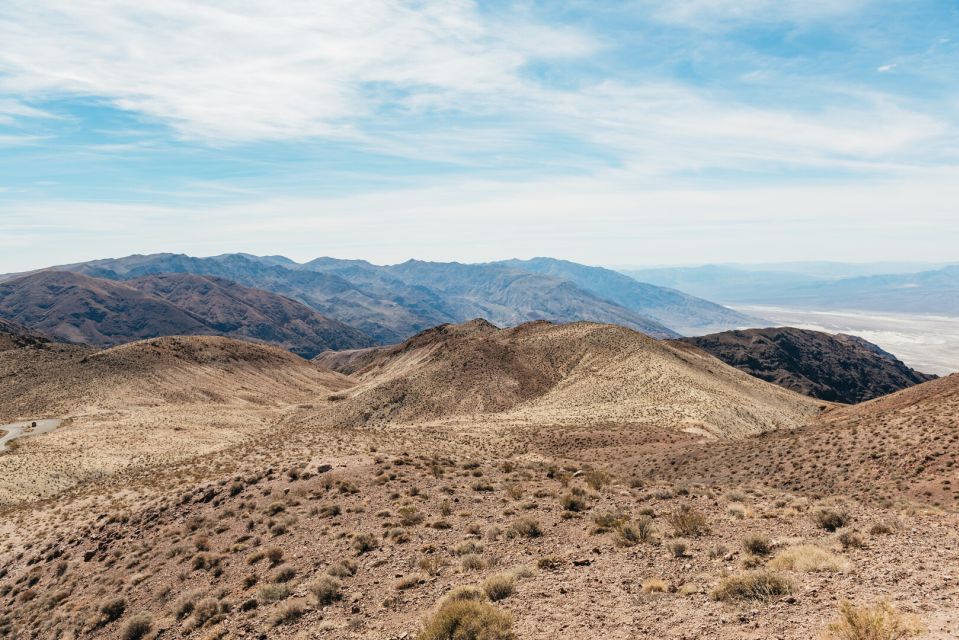 Death Valley NP Full-Day Small Groups Tour From Las Vegas - Tour Guides and Commentary