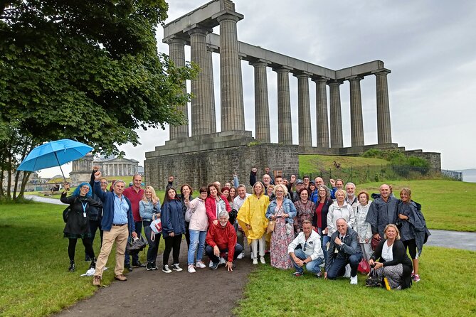 Edinburgh Private Walking Tour in Spanish - Participant Suitability