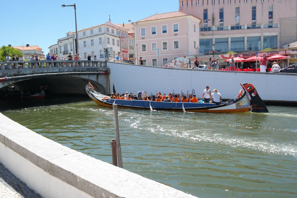 From Porto: Aveiro Half-Day Tour With 1-Hour Cruise - Getting to Aveiro