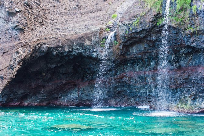 Half-Day Raft and Snorkel Adventure to Na Pali - Marine Life Spotting