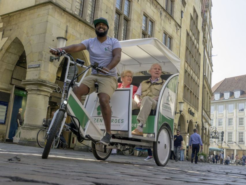 Münster: Private Guided Rickshaw City Tour - Exploring Münsters Old City