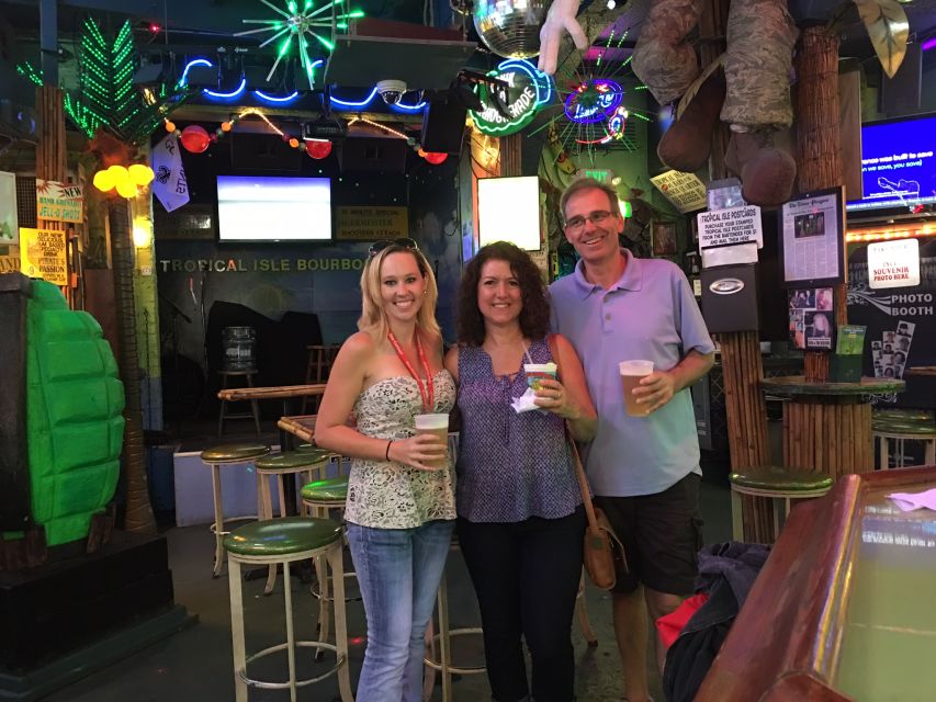 New Orleans Cocktails, History, Voodoo & Paranormal Tour - Guides and Storytelling