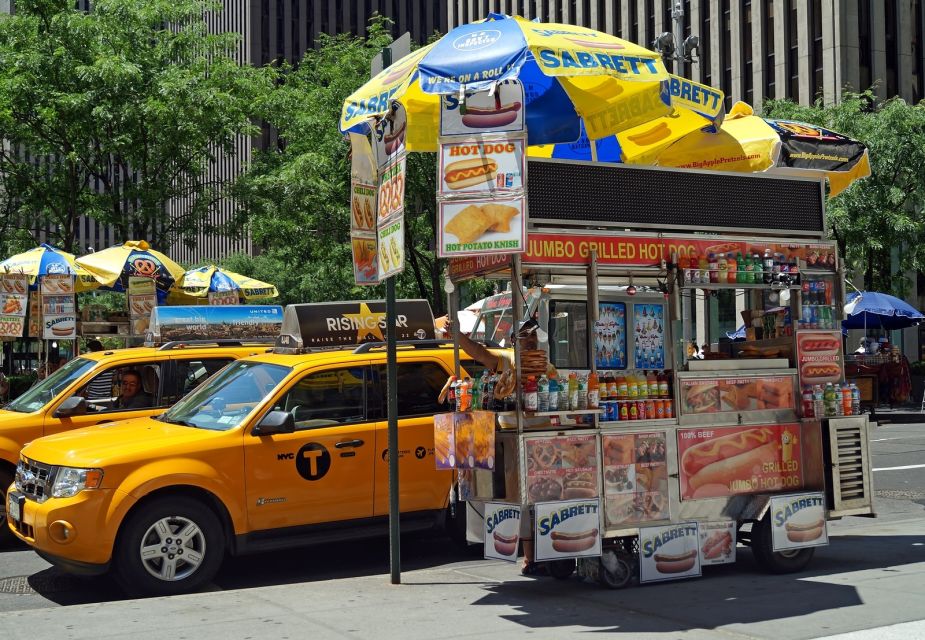 New York City: Sightseeing Walking Tour With Food Tastings - What to Expect