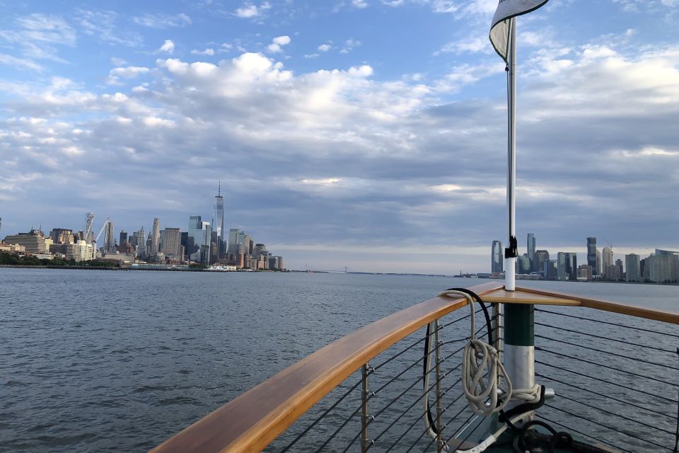 NYC: Grand Palisades Fall Foliage Yacht Tour - Important Information