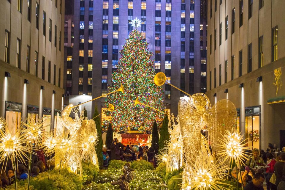 NYC: Times Square Holiday Donut and Hot Chocolate Adventure - Getting to the Tour