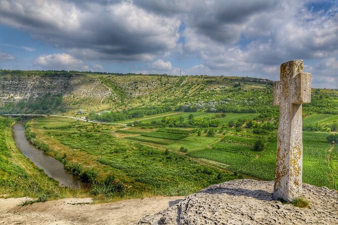 Old Orhei Cave Monastery (Traditional Lunch Including) - Traditional Moldovan Meal and Wine Tasting