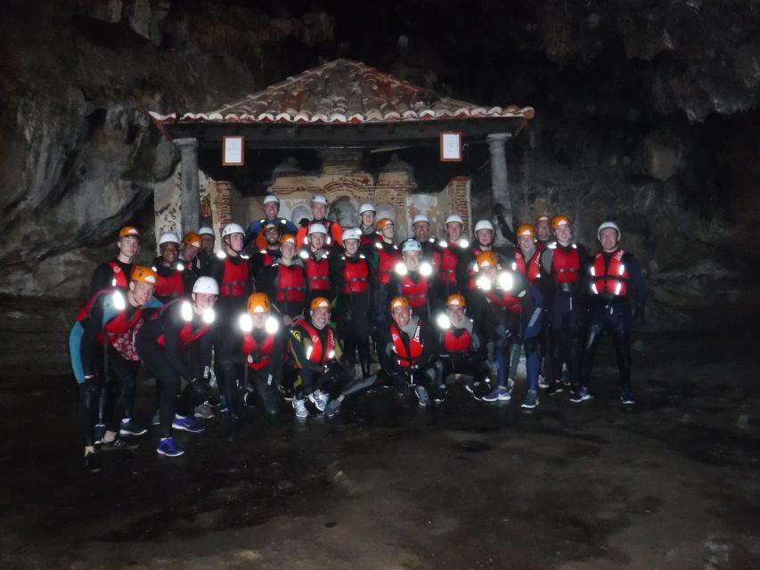 Portinho Da Arrábida: Coasteering Boat Tour - Meeting Point and Location