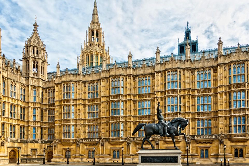 Skip-the-Line London Westminster Abbey Guided Tour in English - Tour Itinerary and Logistics