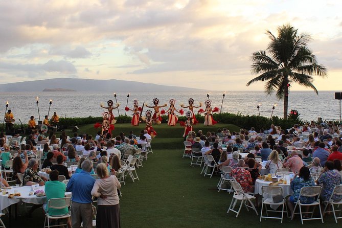 Te Au Moana Luau at The Wailea Beach Marriott Resort on Maui, Hawaii - Pre-show Entertainment