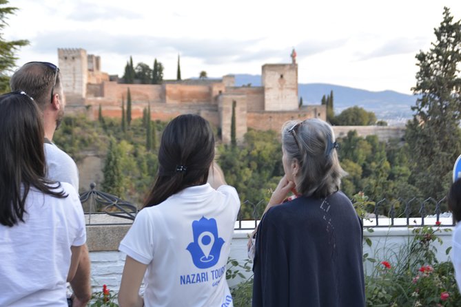 Tour of Albaiçín, Sacromonte and Viewpoints (German Language) - Breathtaking City Viewpoints