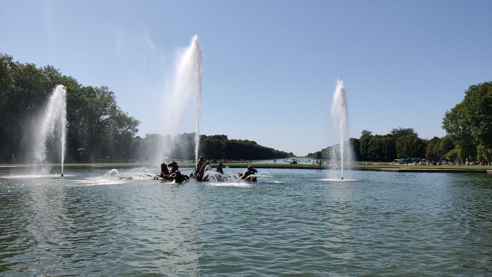 Versailles: Garden Private Guided Tour & Palace Entry Ticket - Inclusions and Amenities