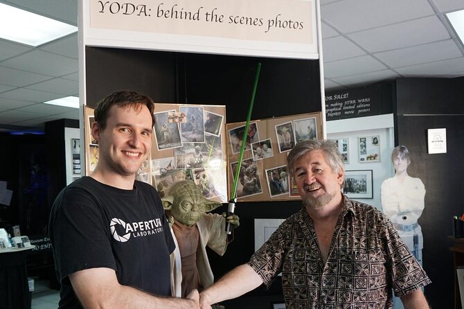 Yoda Guy Movie Exhibit (Hologram Tour) and Star Wars Celebrity - Getting to the Exhibit