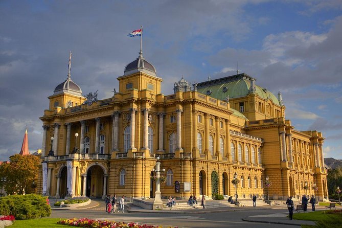 Zagreb GRAND Private Walking Tour - Itinerary Highlights