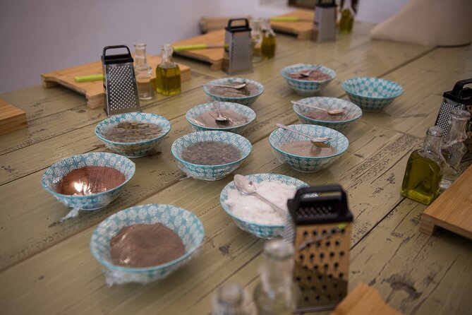 Cooking Class in Traditional Cave House in Santorini! - Santorinis Unique Charm