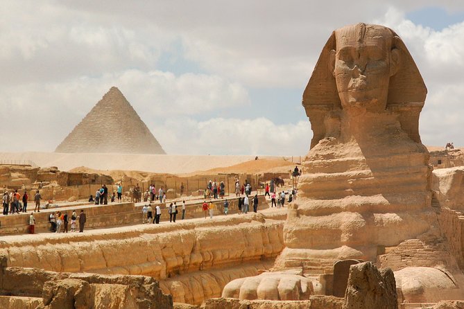 Day Tour Giza Pyramids, Sphinx, Sakkara,Dahshur,Camel,Lunch - Tour Reviews