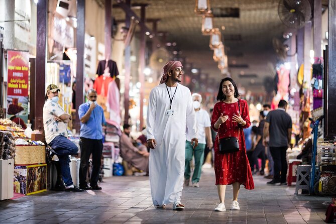 Dubai Aladdin Tour: Souks, Creek, Old Dubai and Tastings - Bargaining at the Old Souk