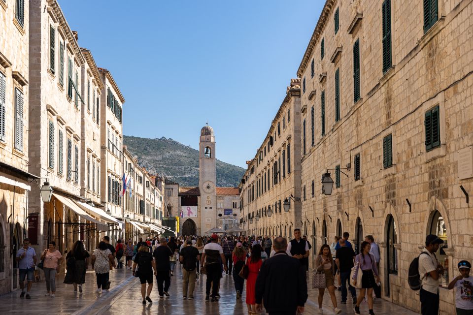 Dubrovnik: City Discovery and History Walking Tour - Discovering Stradun and Palaces