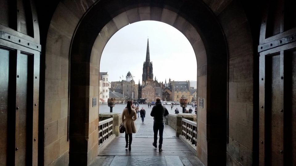 Edinburgh Castle: Guided Tour With Live Guide - Frequently Asked Questions