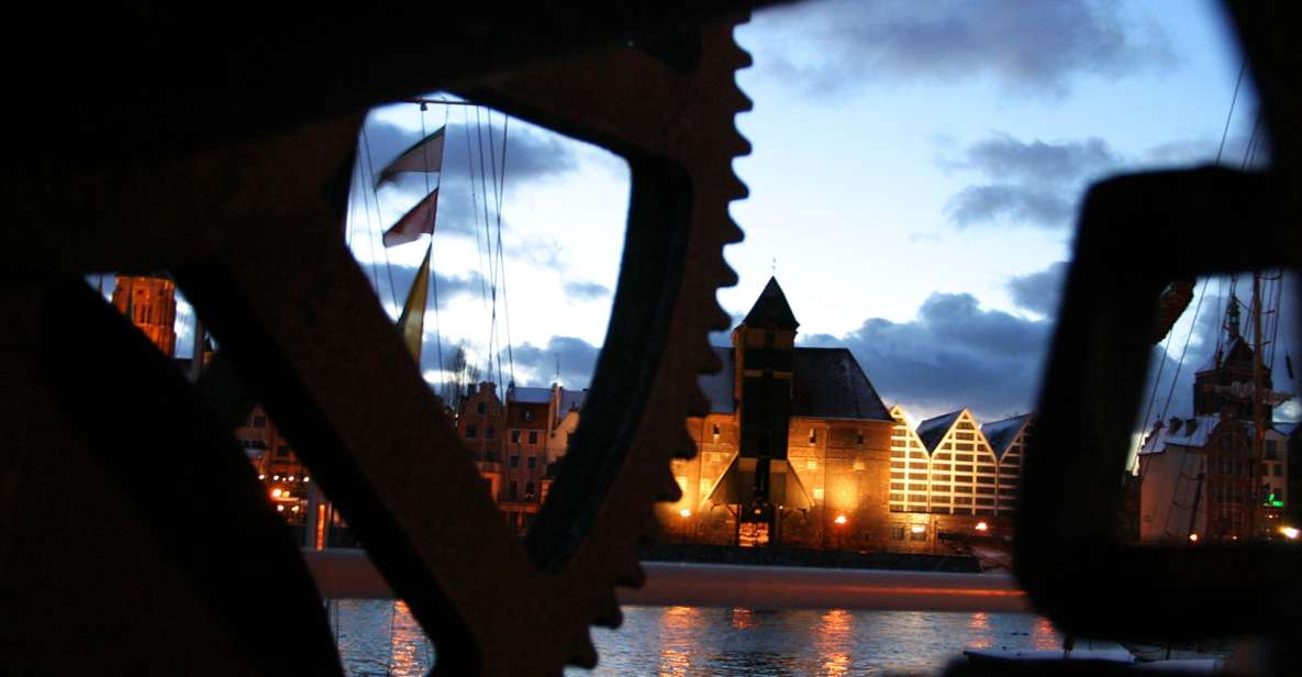 Gdańsk: First Discovery Walk and Reading Walking Tour - Booking and Payment