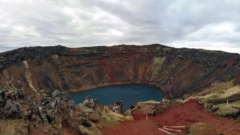 Golden Circle. Private Day Tour From Reykjavik - Fridheimar Greenhouse