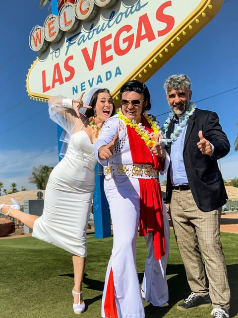 Las Vegas: Elvis Wedding With Las Vegas Sign Photos Included - Courtesy Transportation to the Sign