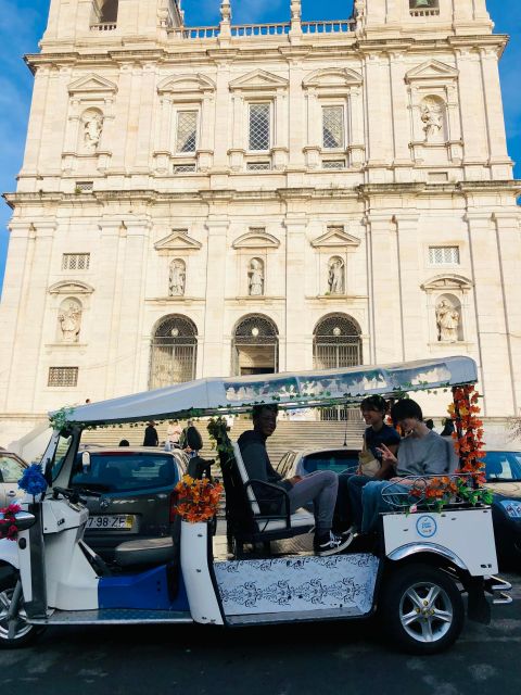 Lisbon: Lisbon Old Town Private Tour by Tuk Tuk - Key Landmarks and Scenic Stops